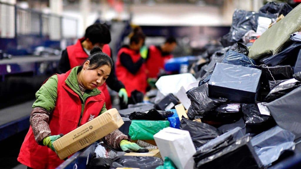 快递行业实现RFID技术自动化分拣解决方案（images 2）