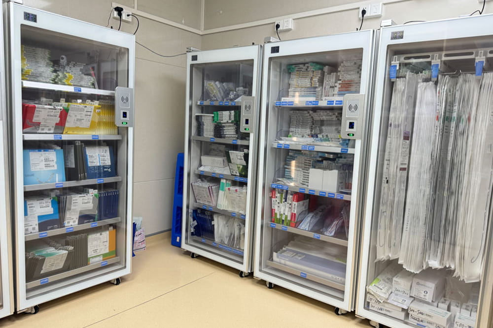 高值耗材柜的移動(dòng)和搬運(yùn)應(yīng)該注意什么？