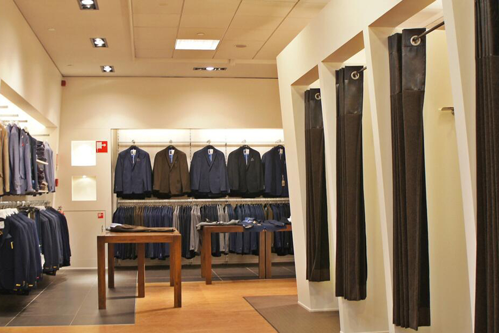 RFID技术如何让服装零售库存盘点效率提升80%？（images 1）