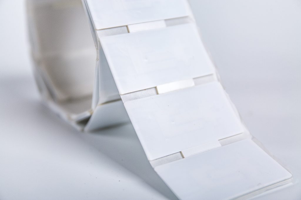 &zwnj;金属环境RFID识别率低？这3种天线设计方案彻底解决问题&zwnj;（images 2）